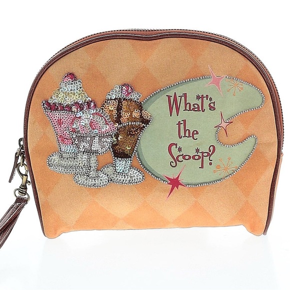 Pre-Loved Stylish & Cute Designer Isabella Fiore Sequin Ice Cream Wristlet - Picture 1 of 1